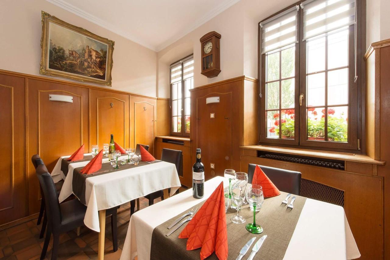 Hotel Restaurant De L'Europe วิสซ็องบูร์ ภายนอก รูปภาพ